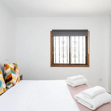Home2Book Beautiful Apartment Costa Del Silencio, Pool & Terrace شقة *
